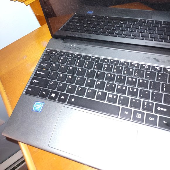 Laptop - Picture 1 of 2